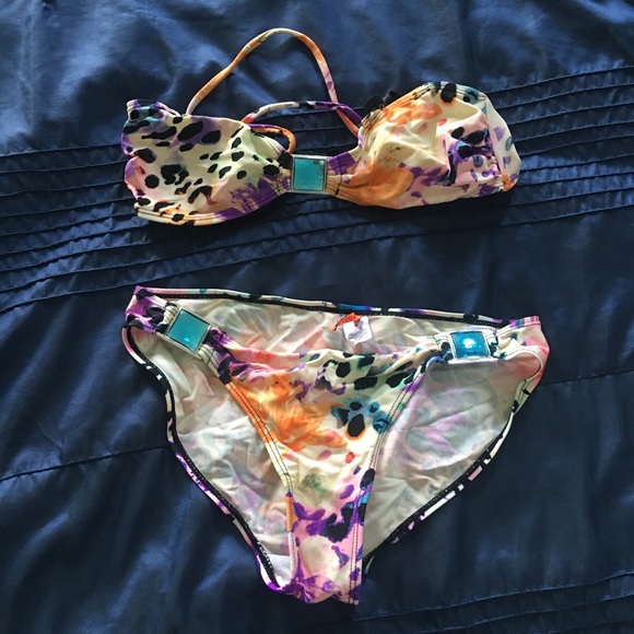 Apollo cheetah leopard white purple rainbow bikini - Picture 8 of 8